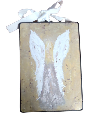 4.25" x 6.75" Angel Ornament Iron