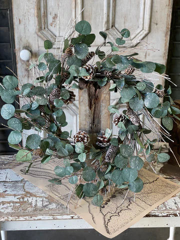 24" Branching Eucalyptus Wreath